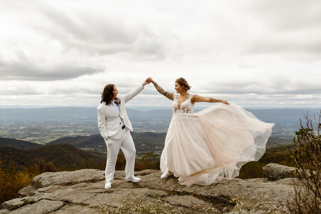 the wedding couple at Shenandoah National Park in Virginia for their elopement