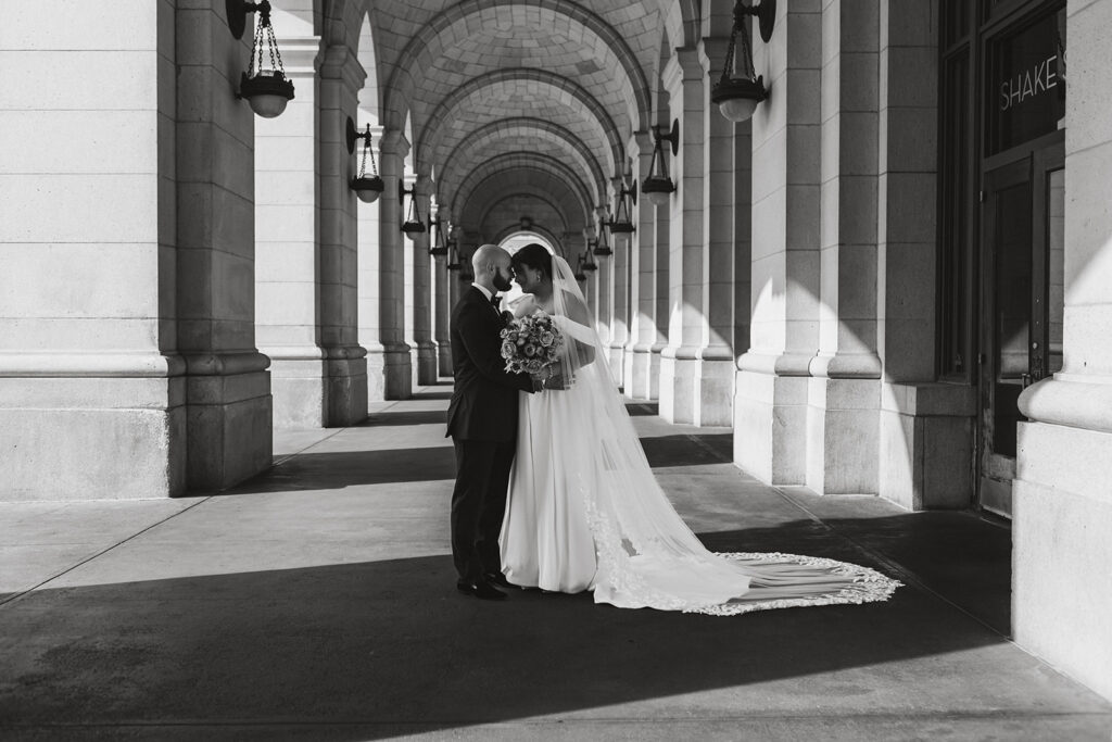 wedding couple photography at the Union Station in Washington DC
