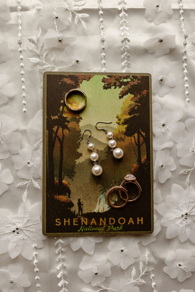 wedding details for the Shenandoah elopement