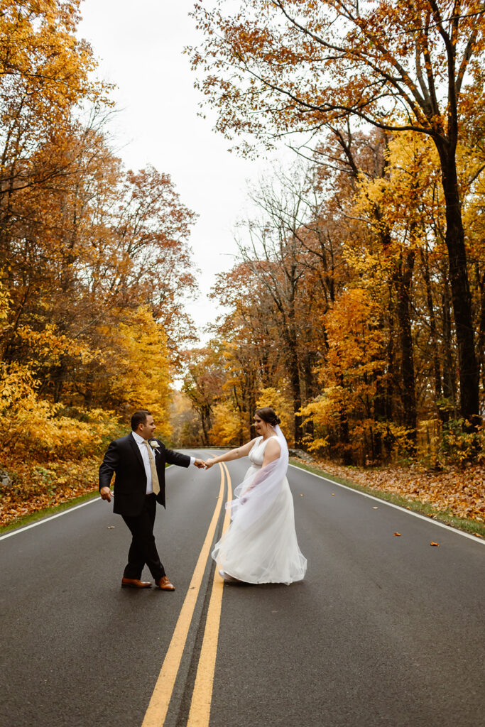 the wedding couple at Shenandoah Natural Park