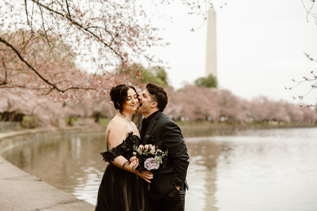 cherry blossom elopement in tidal basin, washington dc