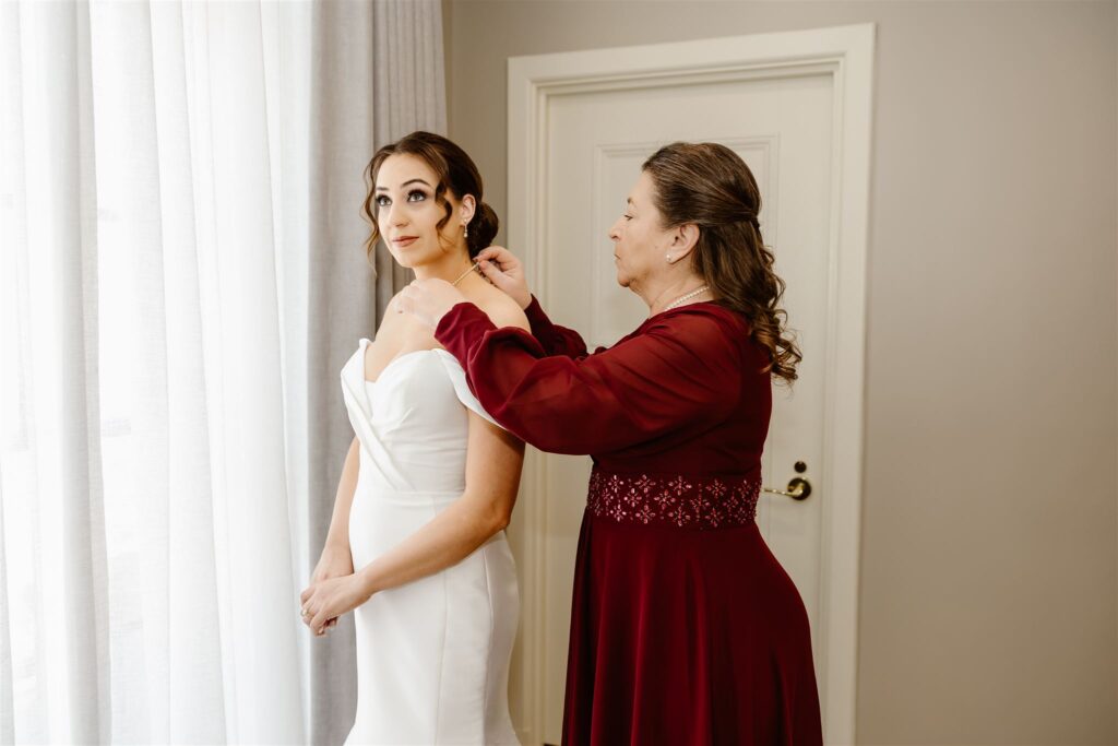 bride getting ready at st regis hotel in washington dc