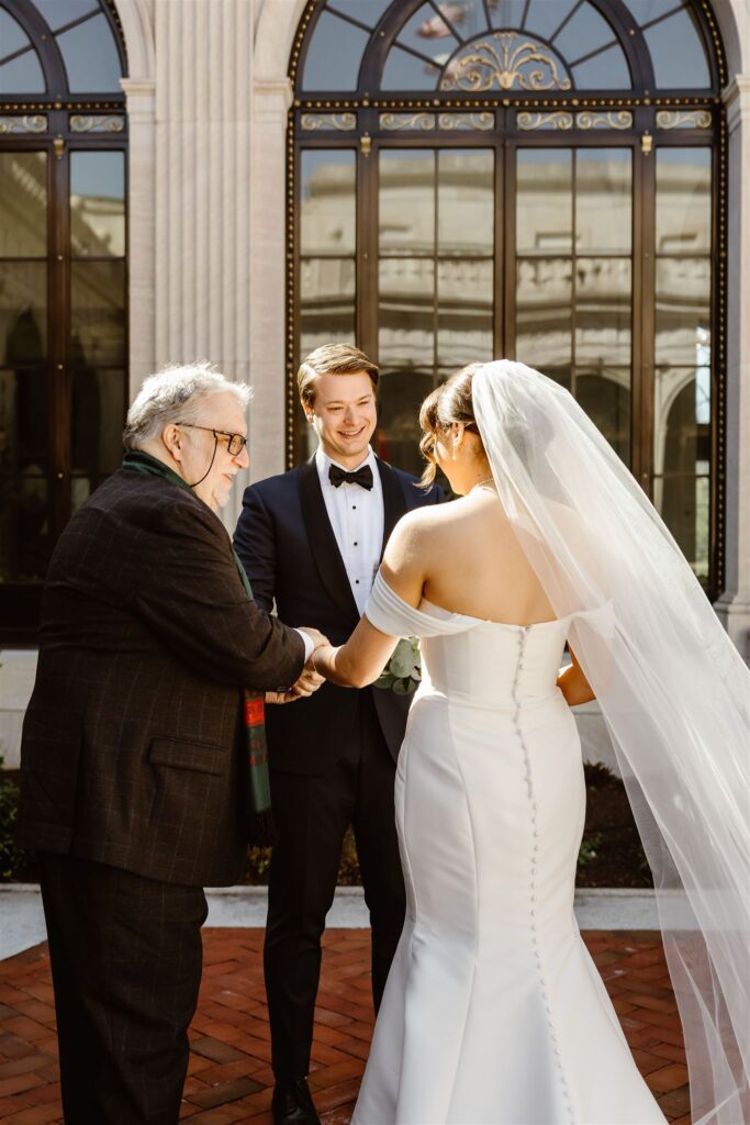 DC micro wedding ceremony at the courtyard of Freer Gallery of Art