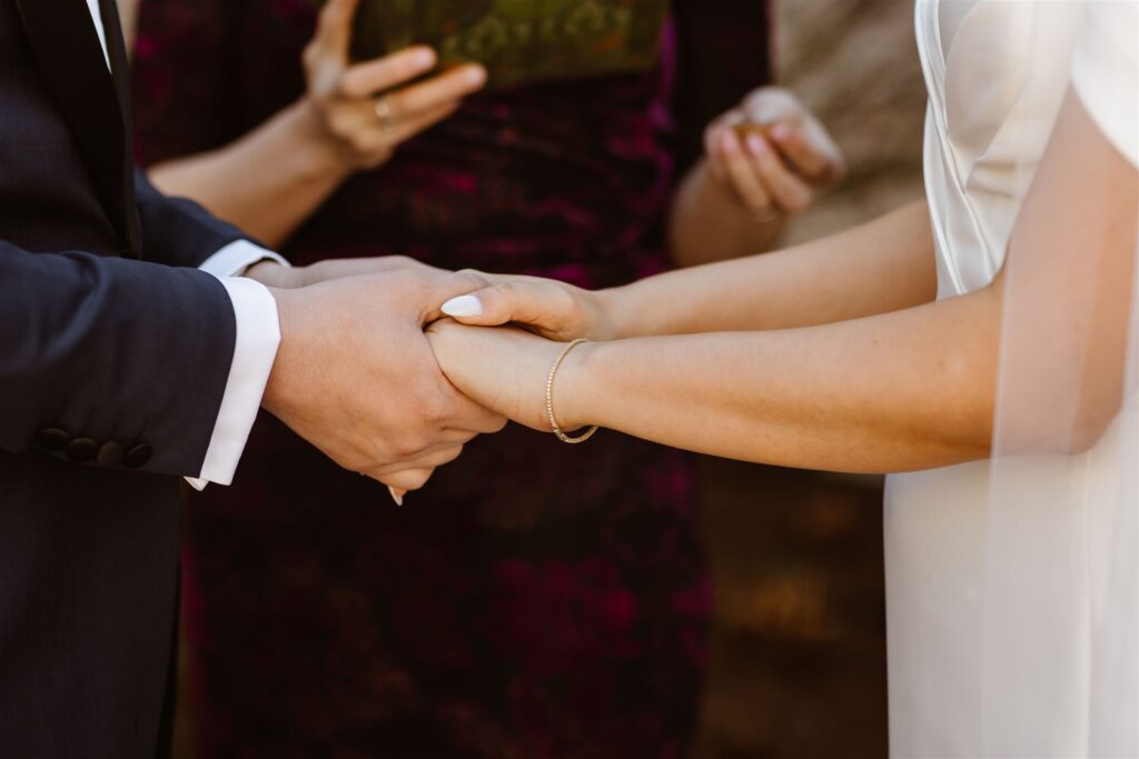 DC micro wedding ceremony at the courtyard of Freer Gallery of Art