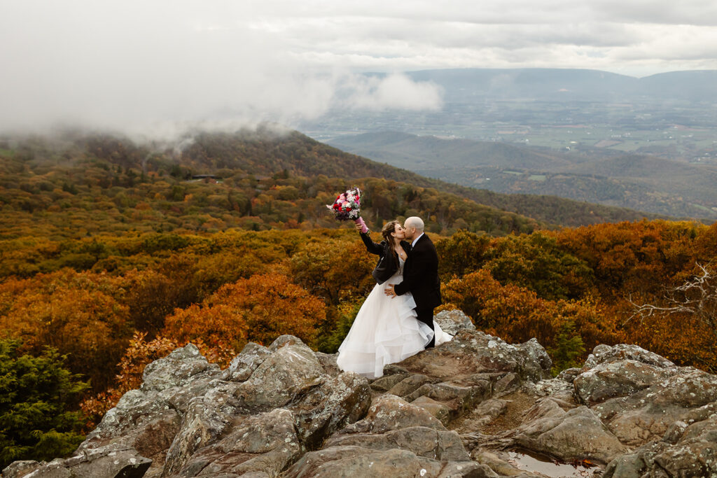 fall elopement in shenandoah national park