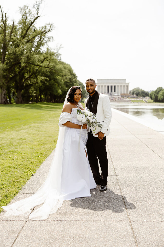 bride and groom portraits at the lincoln memorial