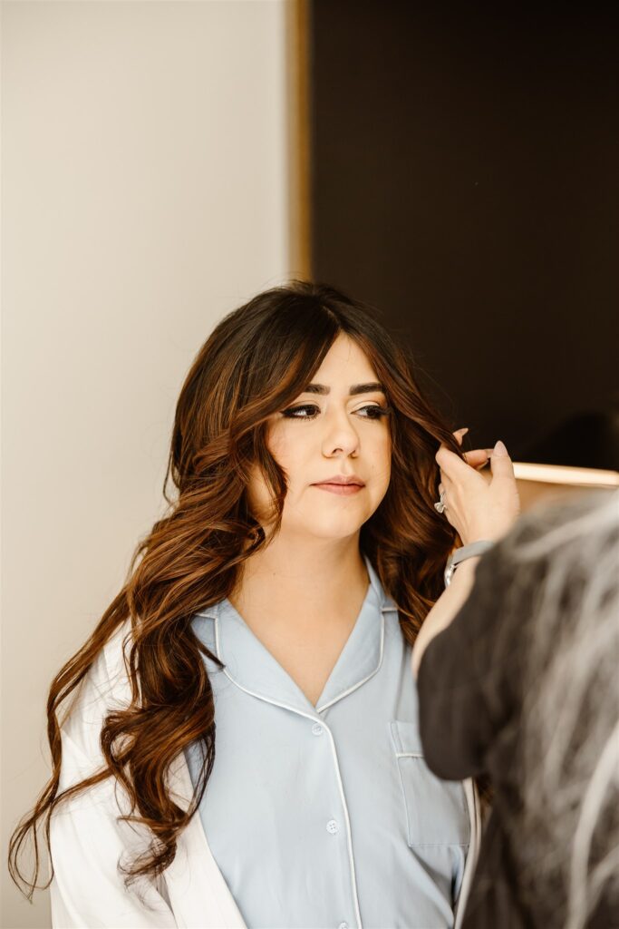 bride getting ready at the hotel