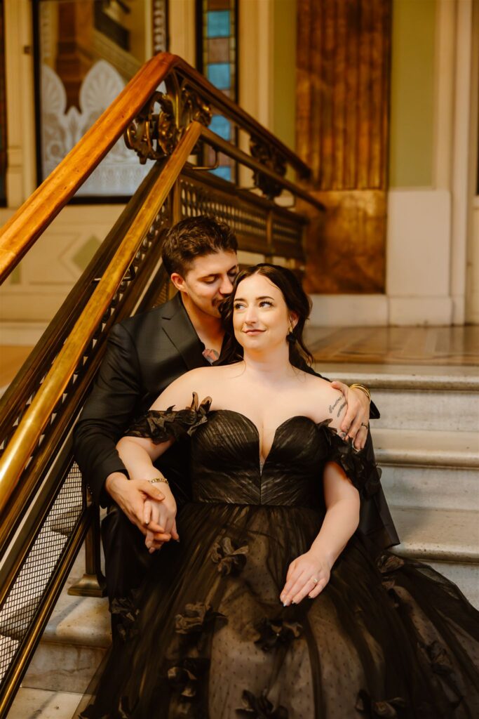 gothic elopement bride and groom at the national portrait gallery 