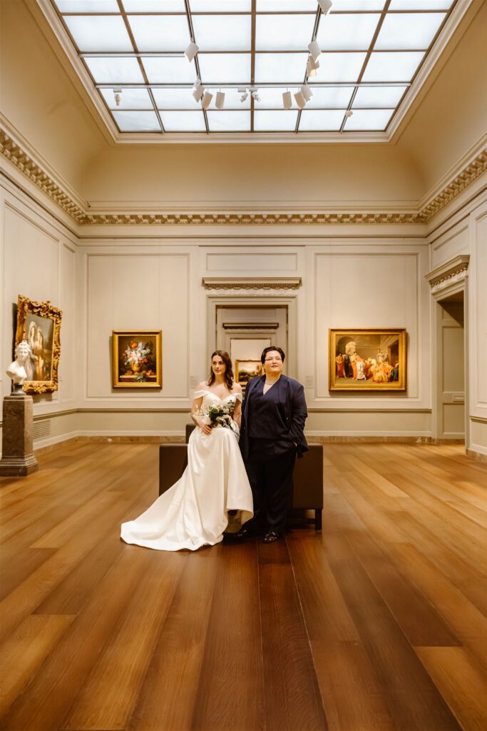 the wedding couple at the National Gallery of Art
