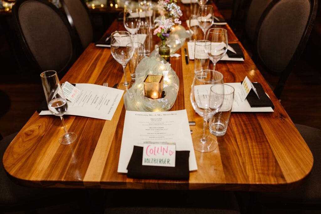 micro wedding reception table decor at a restaurant in old town alexandria