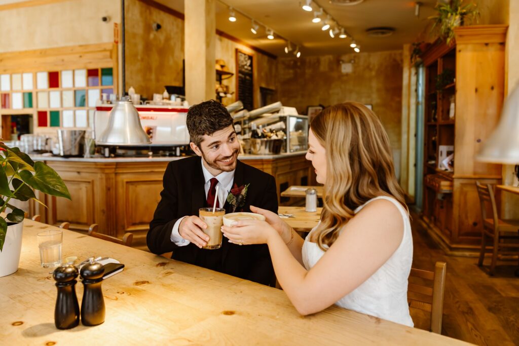 elopement couple enjoying a coffee break in washington dc