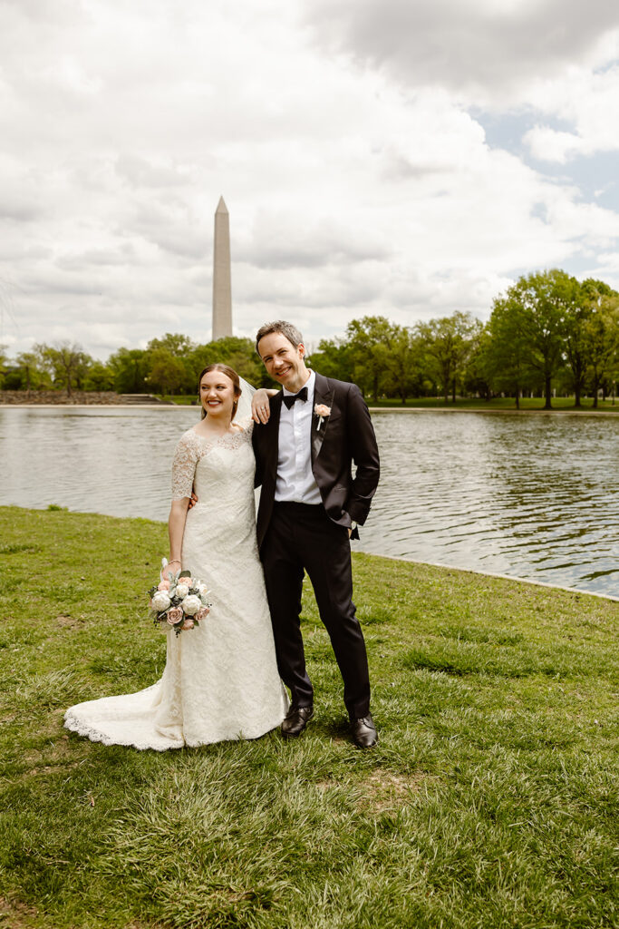 elopement couple at the national mall in washington dc